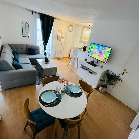 Appartement Place Toscane Serris Luaran gambar