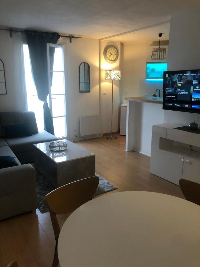 Appartement Place Toscane Serris Luaran gambar